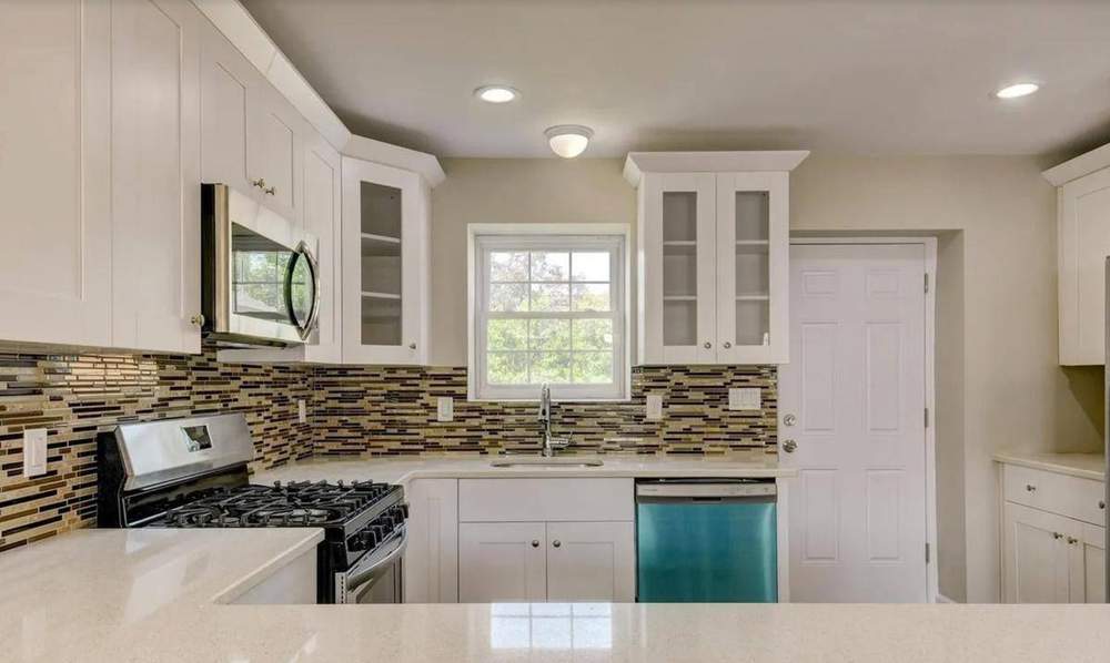 Kitchen close